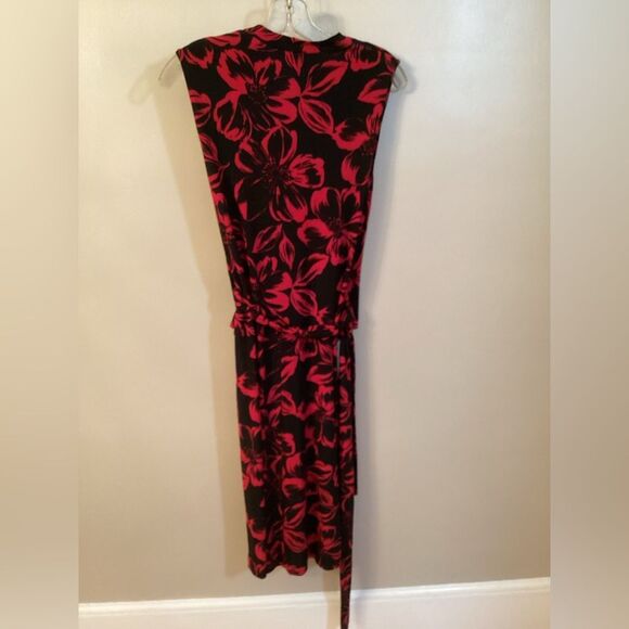 NORMA KAMALI SIZE LARGE BLACK RED FLORAL SLEEVELESS  WRAP DRESS - Picture 3 of 7